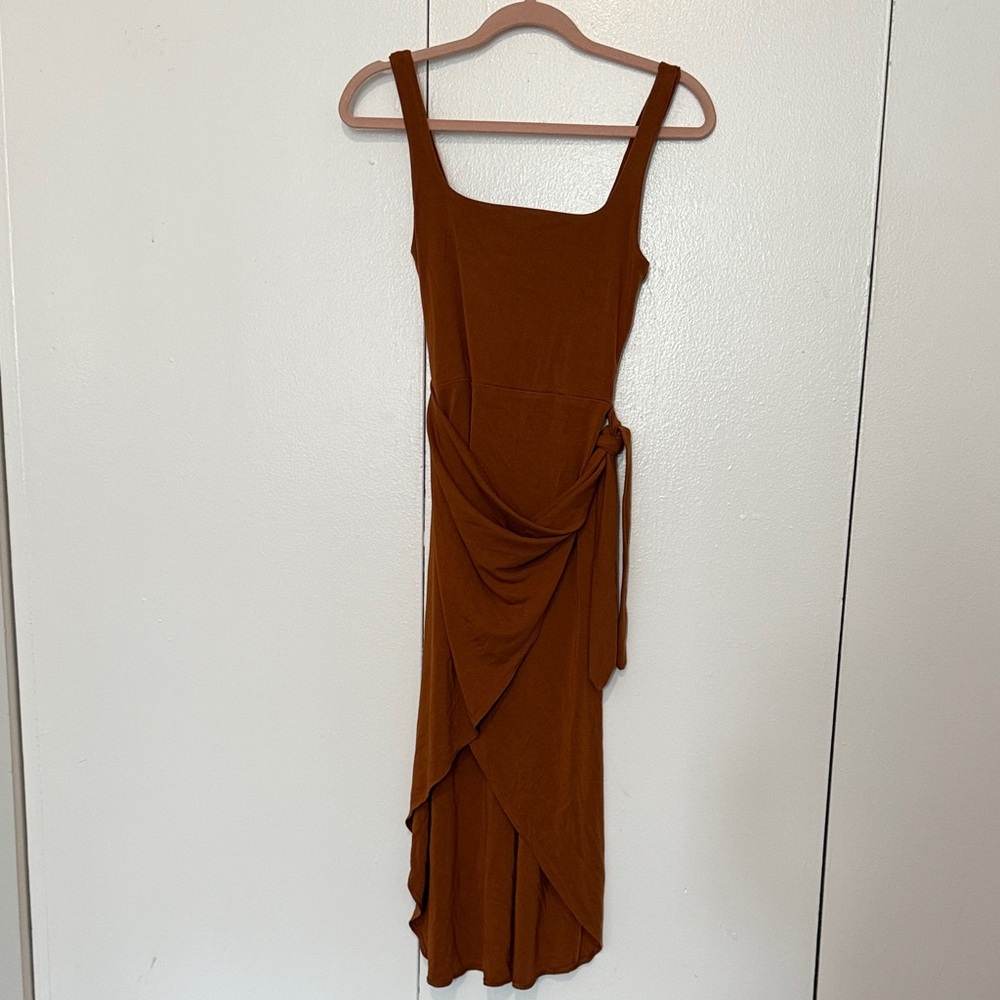 Aritzia Wilfred Burnt Orange Tie Dress